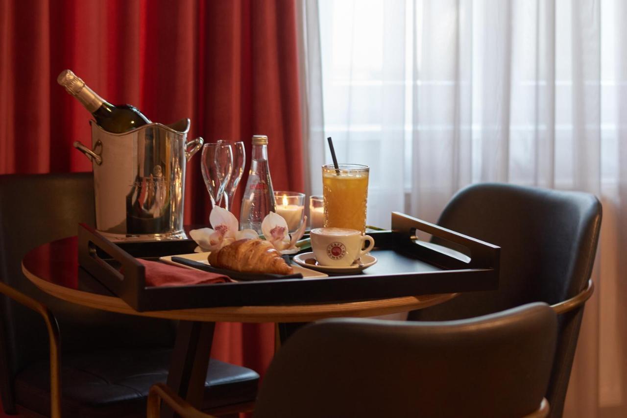 The Embassy 3*